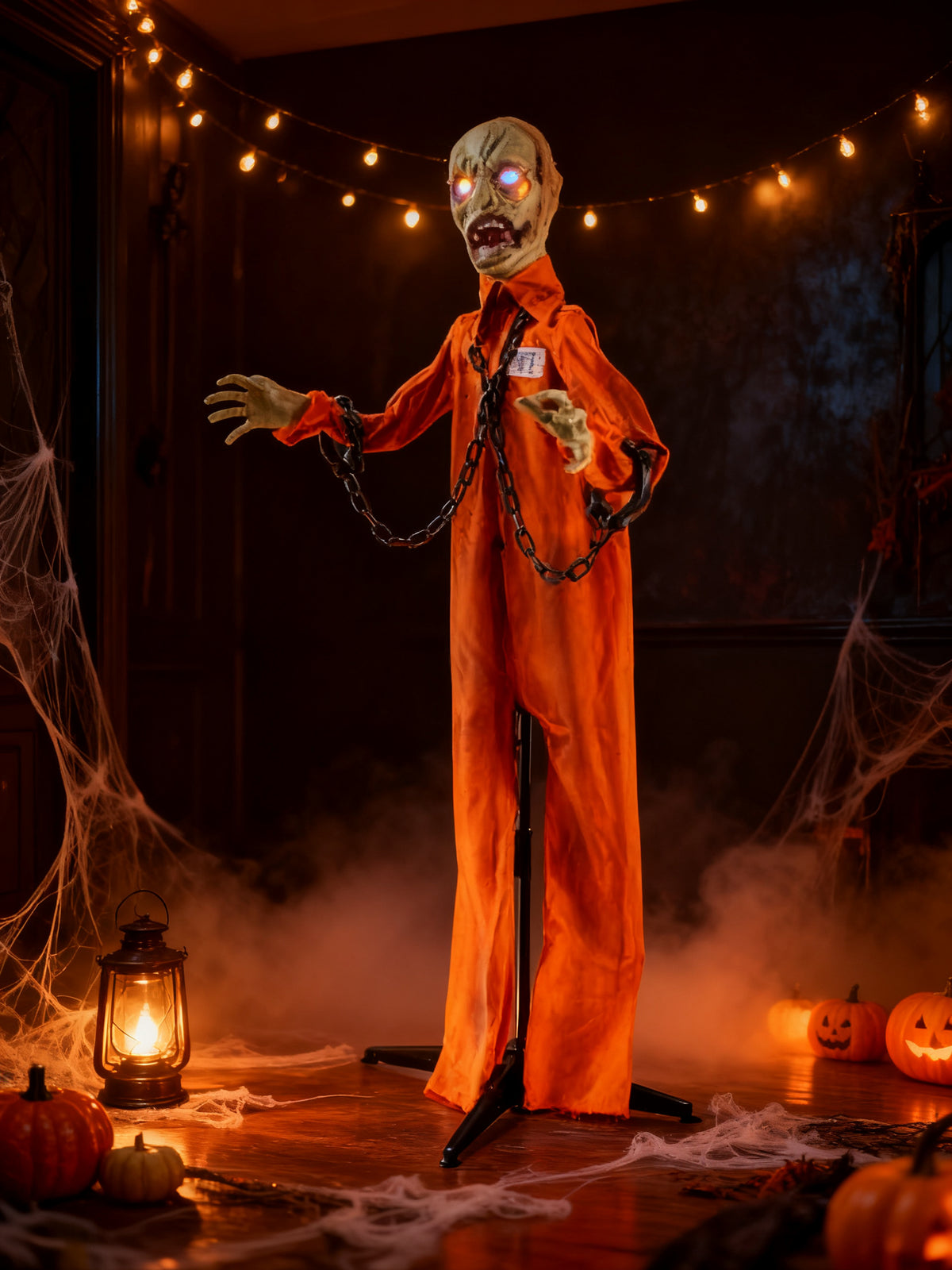 Zombie Naranja de Pie para Halloween