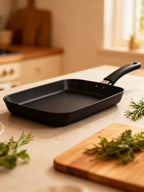 V BLACK ASADOR CUADRADO ALTO LISO 28