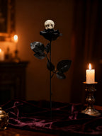 Rosa Negra de Halloween con Calavera