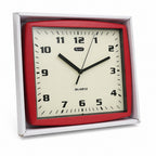 Reloj de pared de color rojo