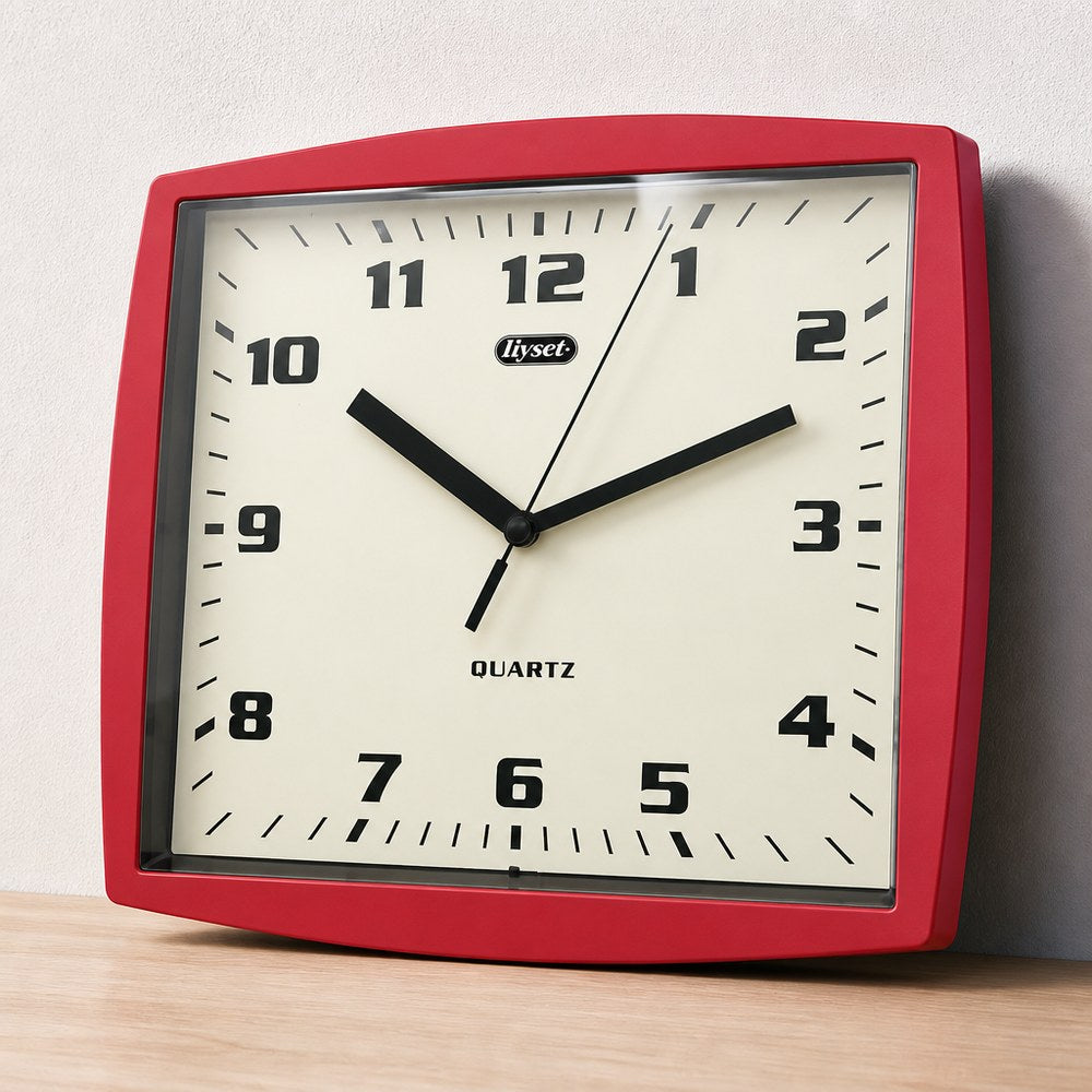 Reloj de pared de color rojo
